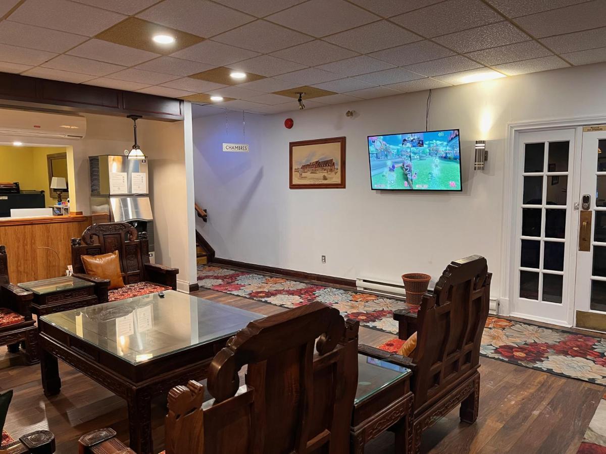 Hotel Cowansville Dış mekan fotoğraf