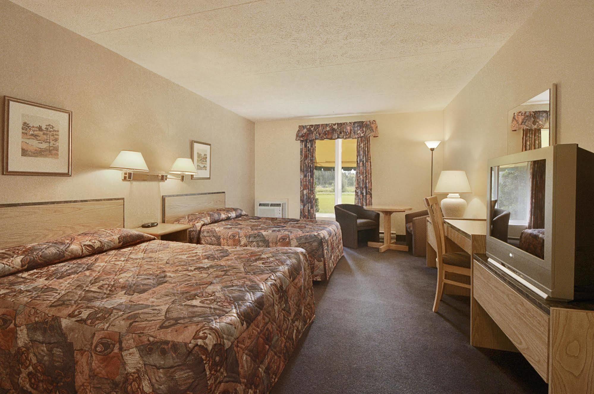Hotel Cowansville Dış mekan fotoğraf